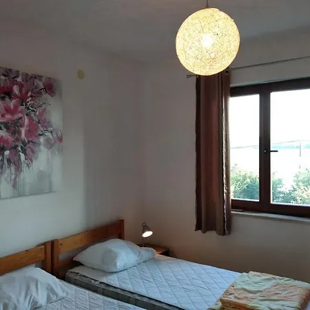 Apartment Seafront 20 Meters From The Sea Turanj