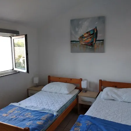 Seafront 20 Meters From The Sea * Turanj