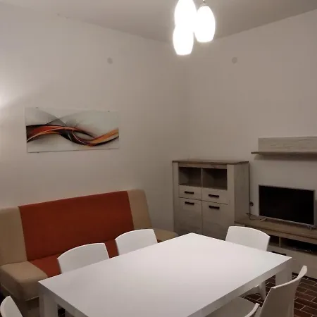 Seafront 20 Meters From The Sea Apartment *